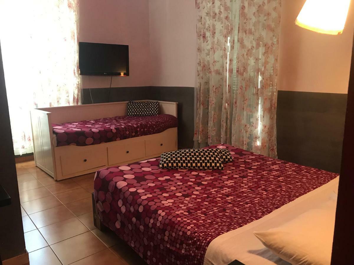 La Casa Di Elena Hotel Rome Buitenkant foto